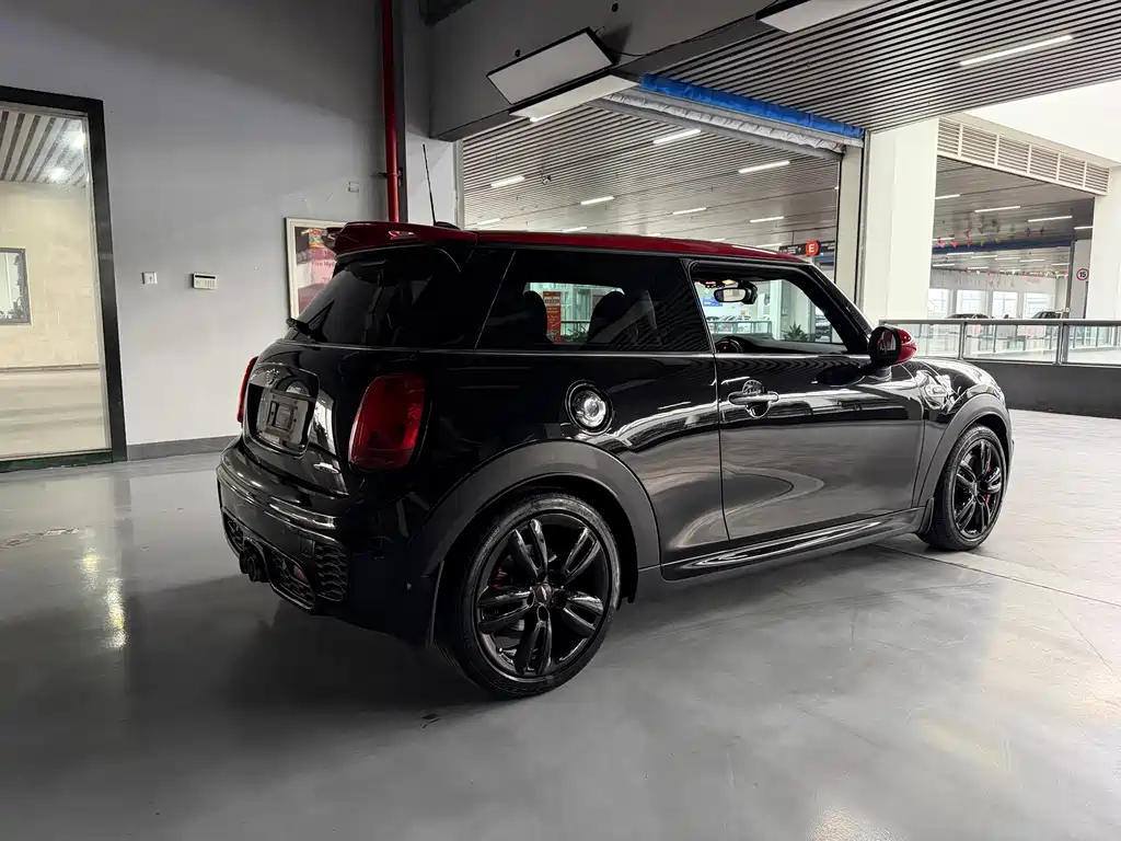 MINI JCW 2019 — фото 7