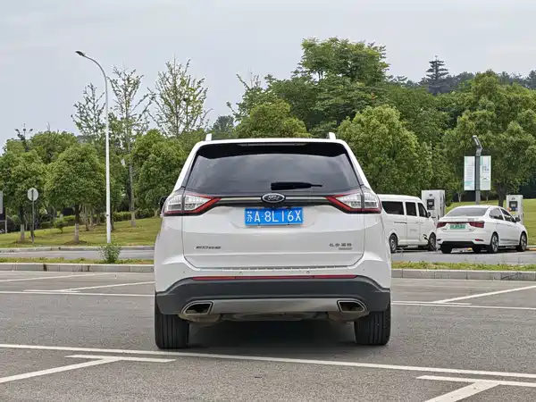 Ford Edge 2016