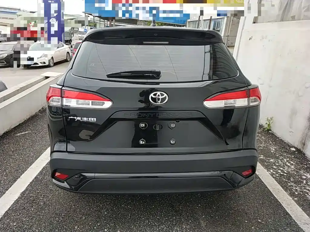 Toyota Frontlander 2025