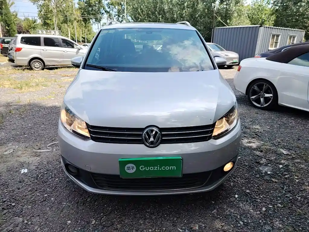 Volkswagen Touran 2015