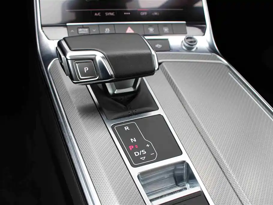 Audi A6L 2020 — фото 3