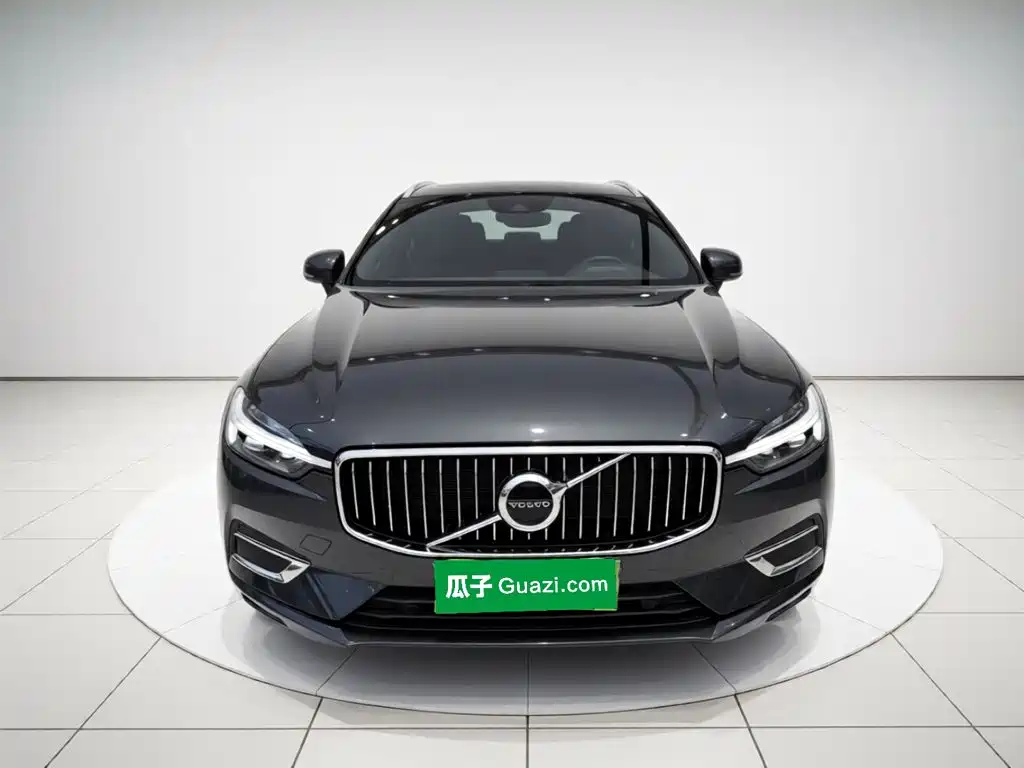 Volvo XC60 2021