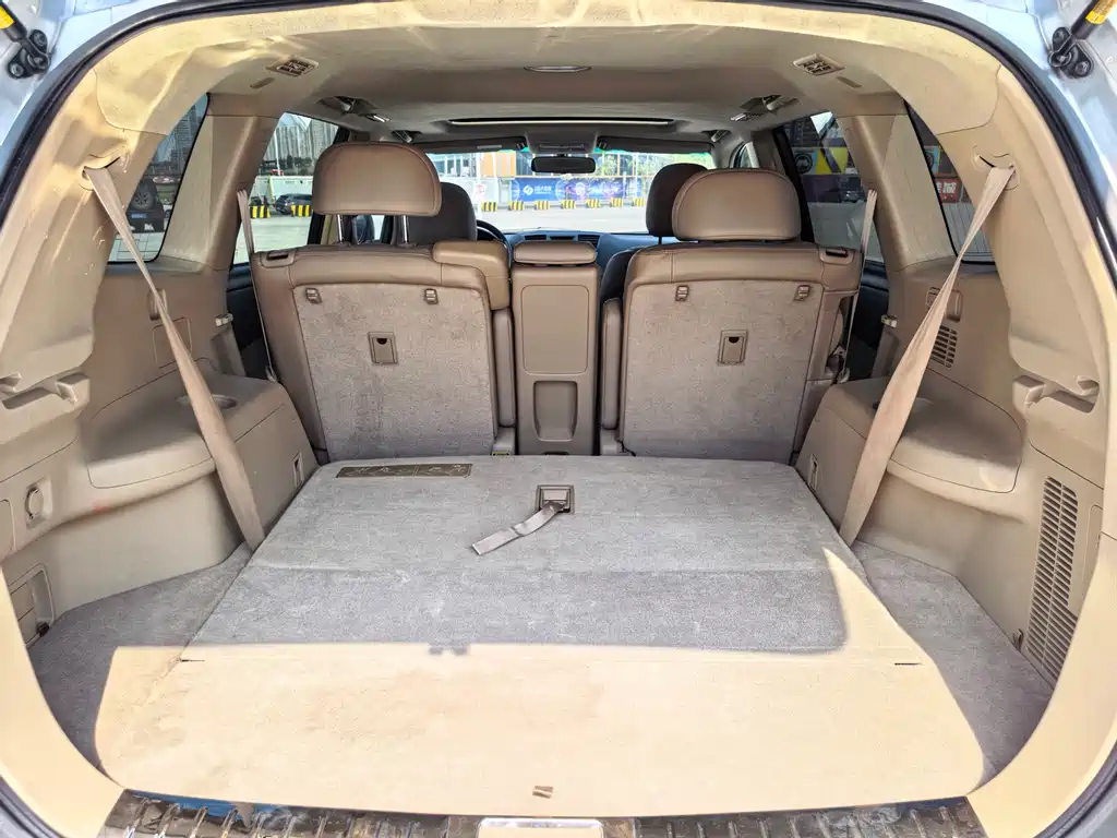 Toyota Highlander 2010 — фото 14