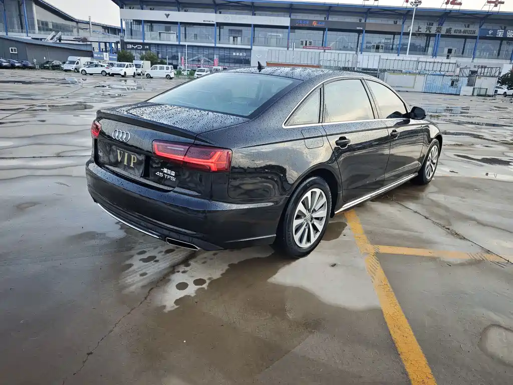 Audi A6L 2017 — фото 6