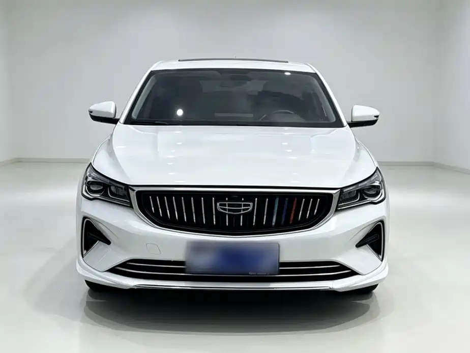 Geely Emgrand 2022 — фото 23