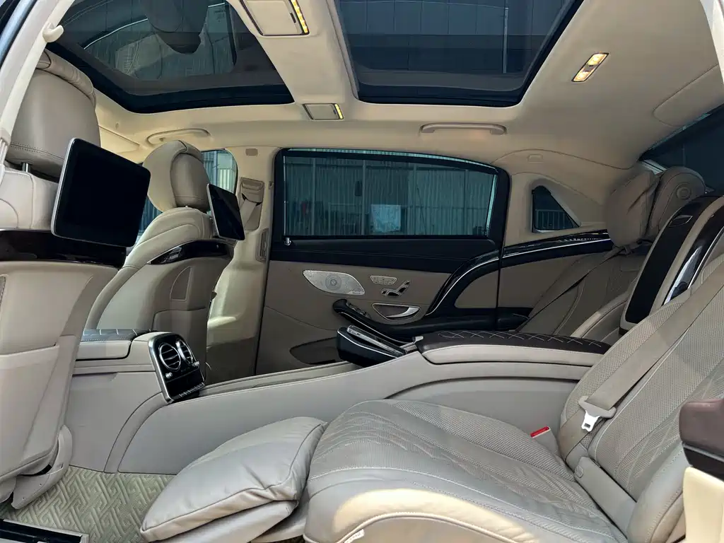 Mercedes-Benz S-Class 2017 — фото 13
