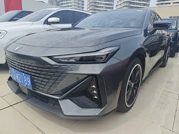 Changan UNI-V 2022