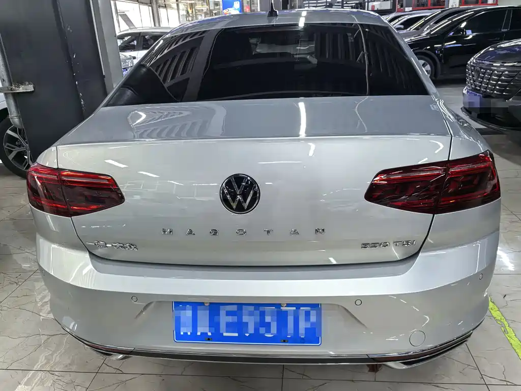 Volkswagen Magotan 2021