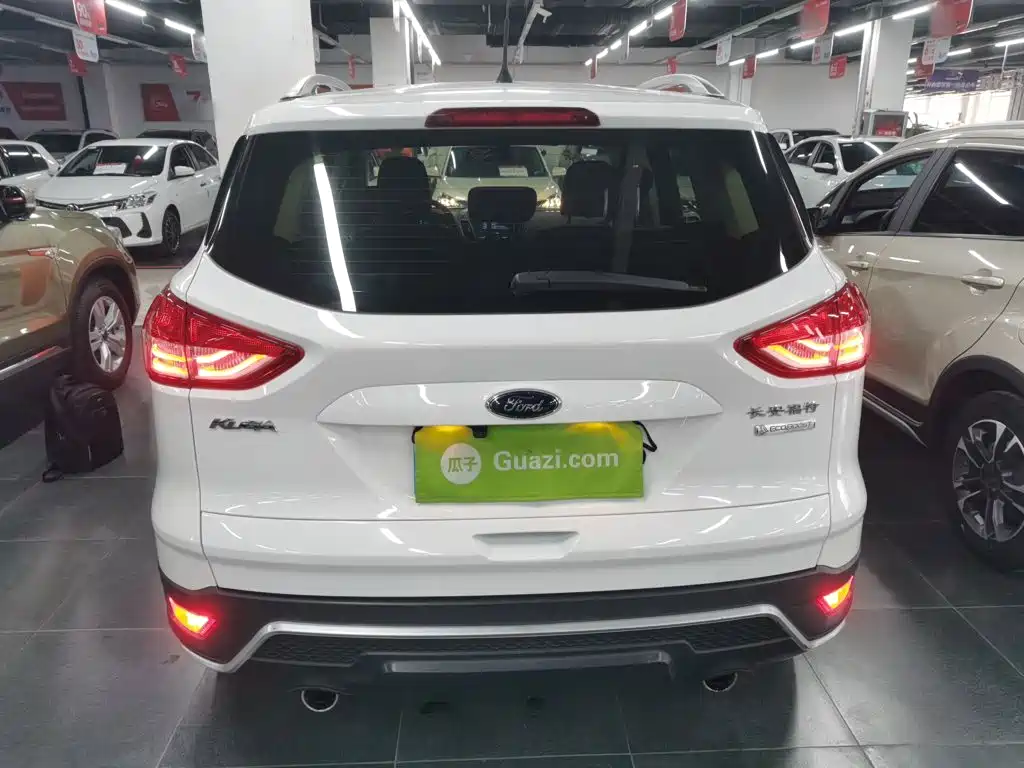 Ford Kuga 2016 — фото 6