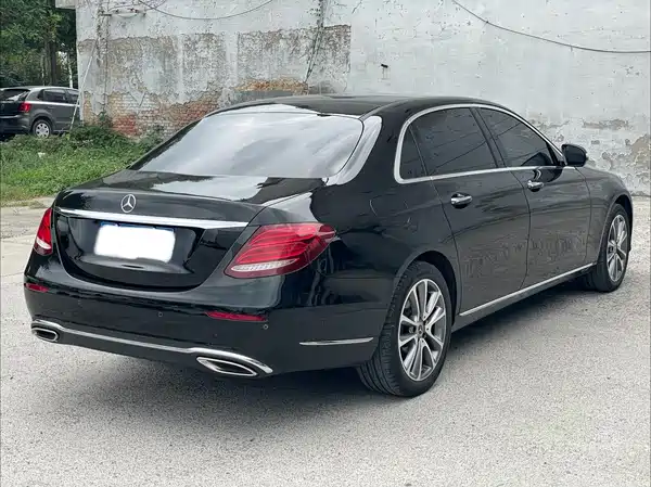 Mercedes-Benz E-Class 2020