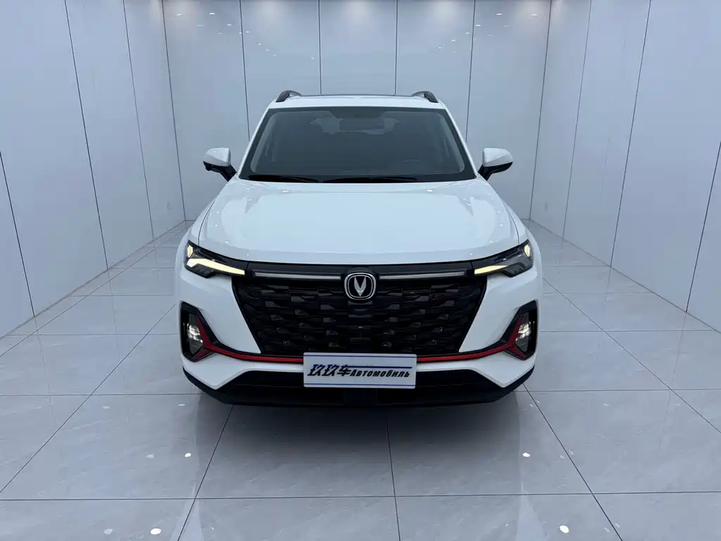 Changan CS35PLUS 2023 — фото 2