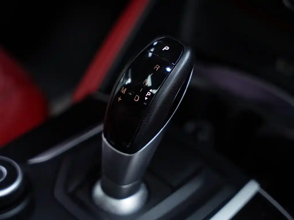 Alfa Romeo Stelvio 2018 — фото 47