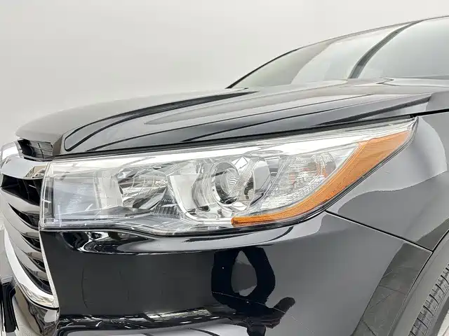 Toyota Highlander 2018 — фото 19