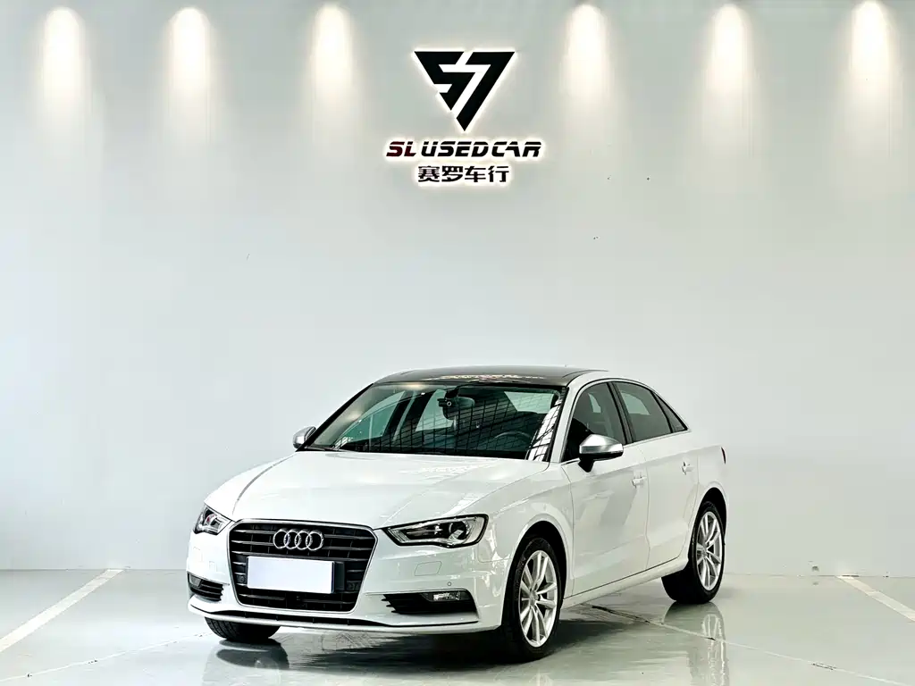 Audi A3 2015 — фото 1
