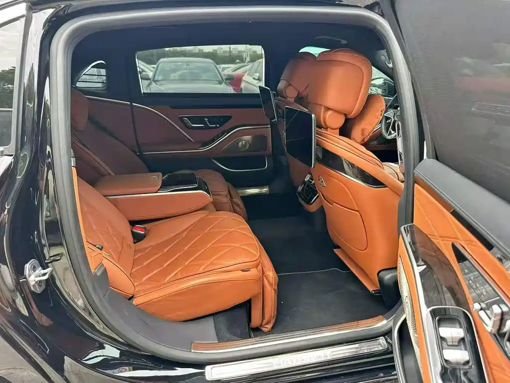 Mercedes-Benz S-Class 2023 — фото 6