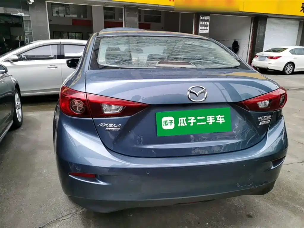 Mazda 3 Axela 2016 — фото 6