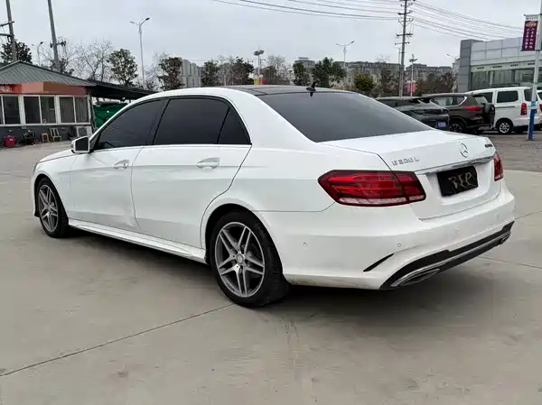 Mercedes-Benz E-Class 2016