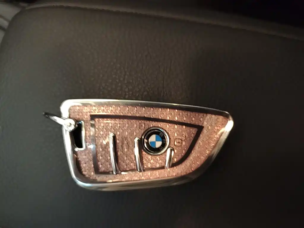 BMW 1 Series 2022 — фото 9