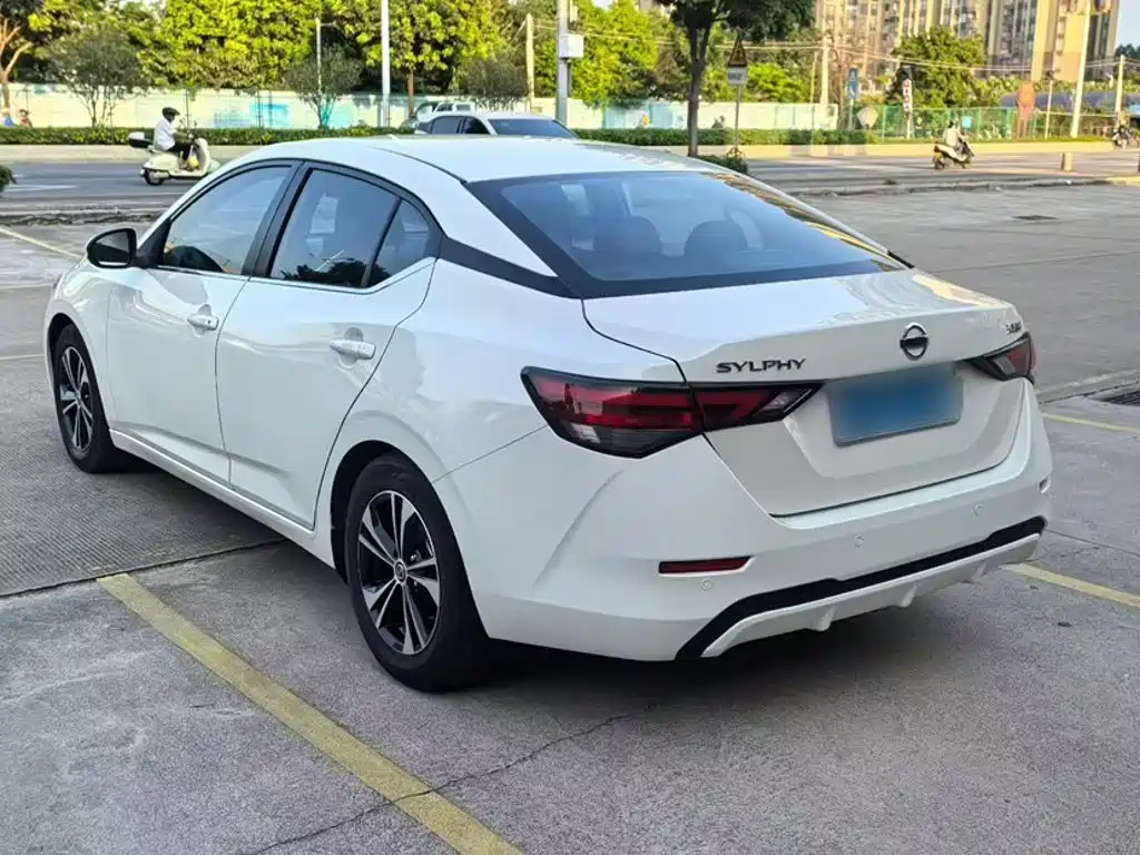 Nissan Sylphy 2021 — фото 15