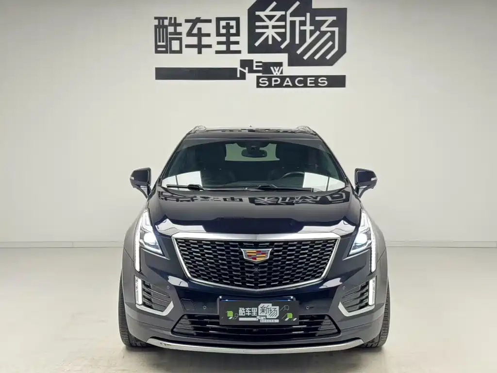Cadillac XT5 2021 — фото 2