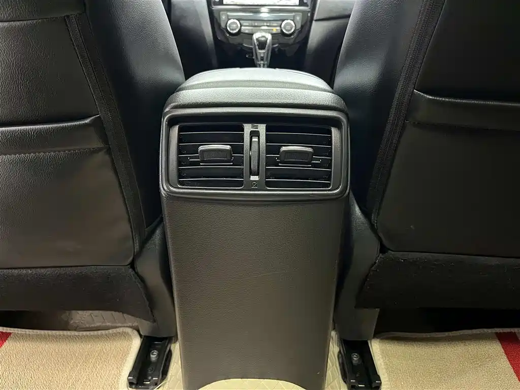 Nissan X-Trail 2020 — фото 10