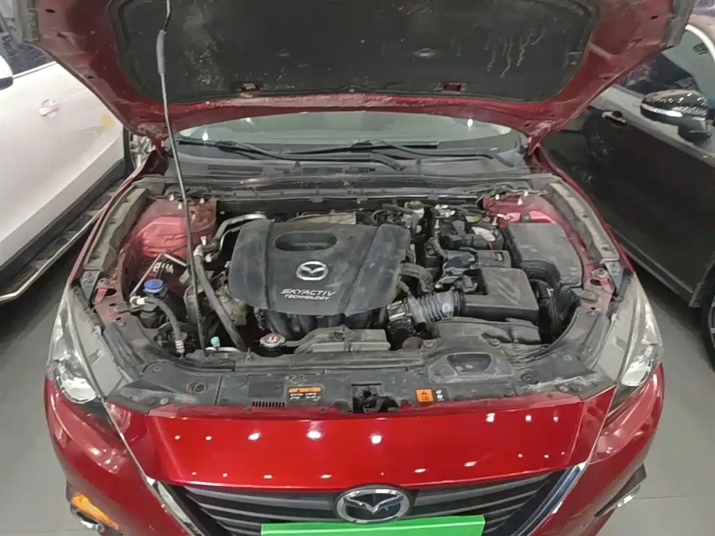 Mazda 3 Axela 2015 — фото 20