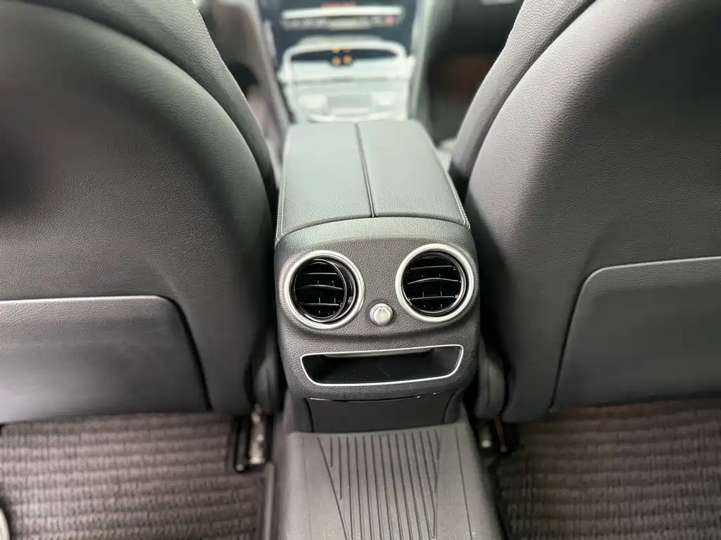 Mercedes-Benz C-Class 2020 — фото 16