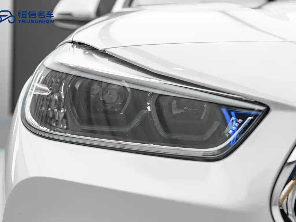 BMW X2 2021 — фото 10