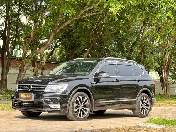 Volkswagen Tiguan L 2021