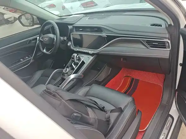 Geely Boyue 2020