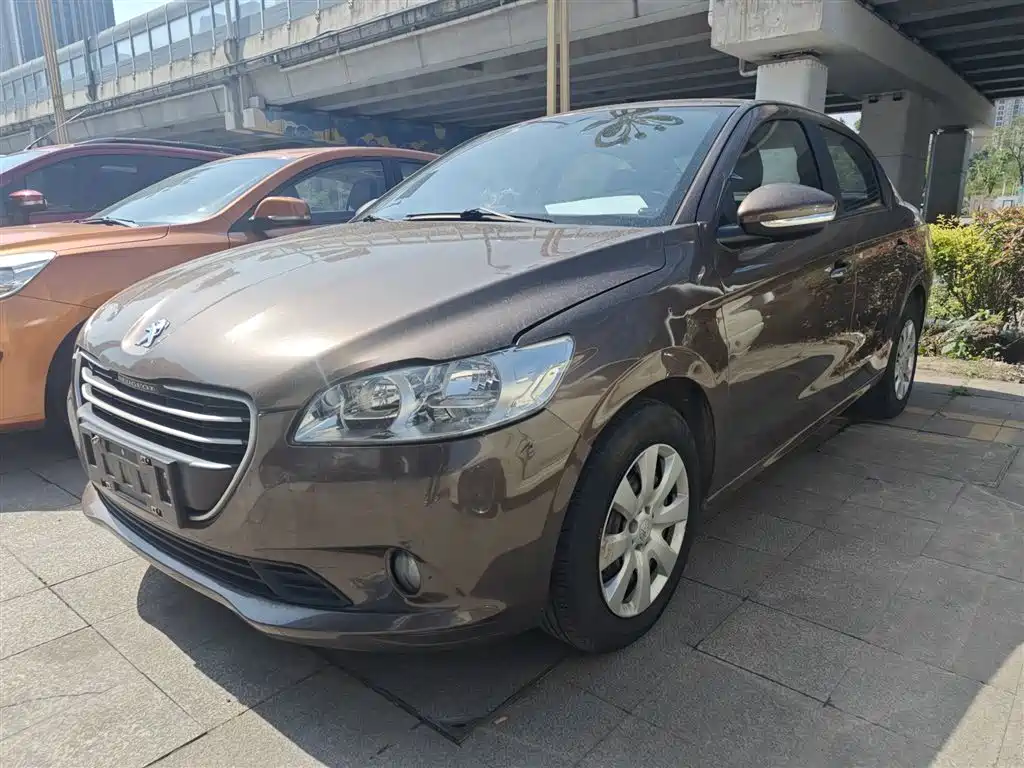 Peugeot 301 2017