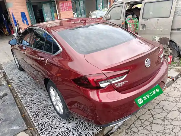 Buick Regal 2020