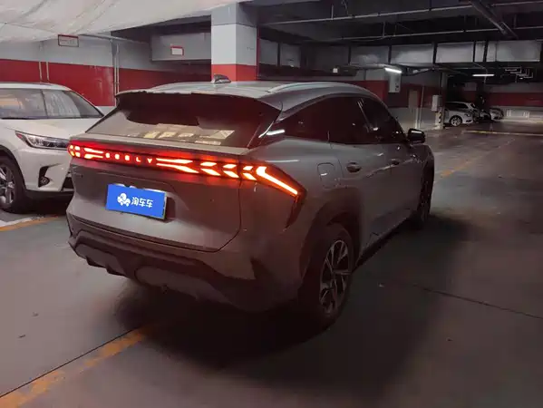 Geely Galaxy L7 2025
