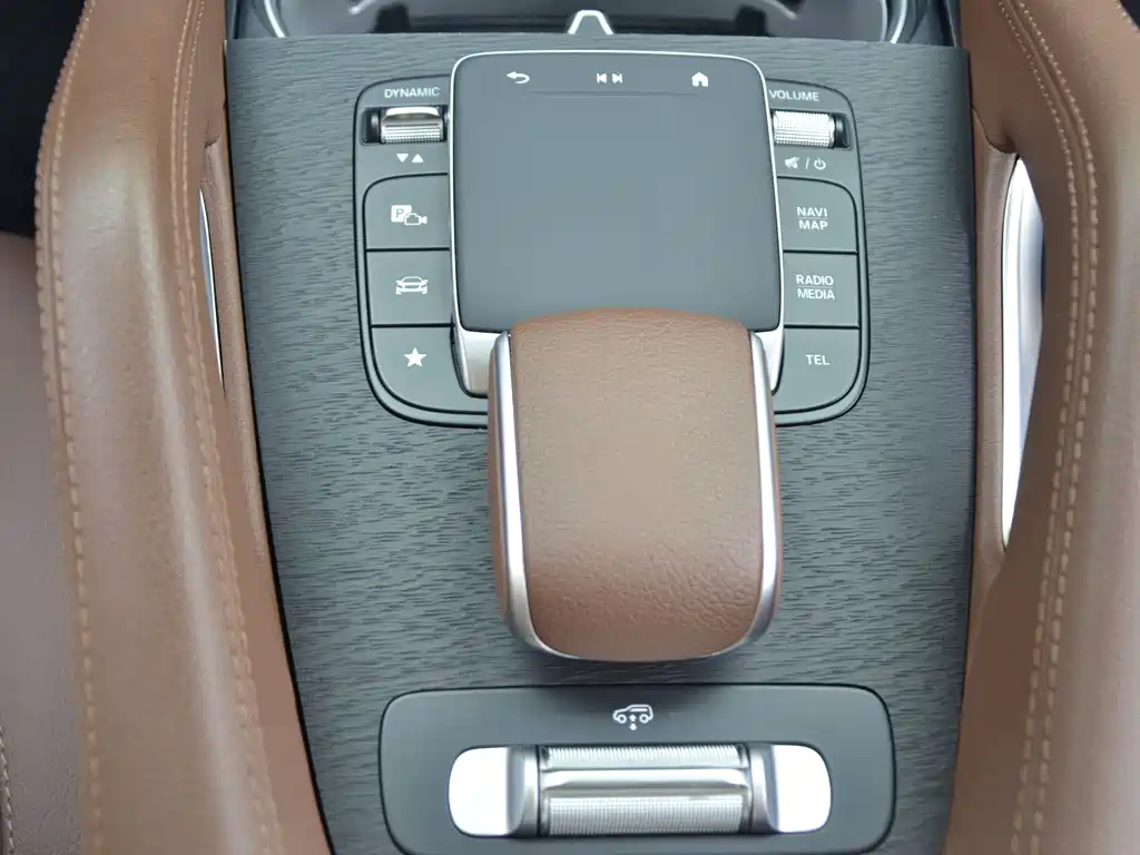 Mercedes-Benz GLS 2024 — фото 16