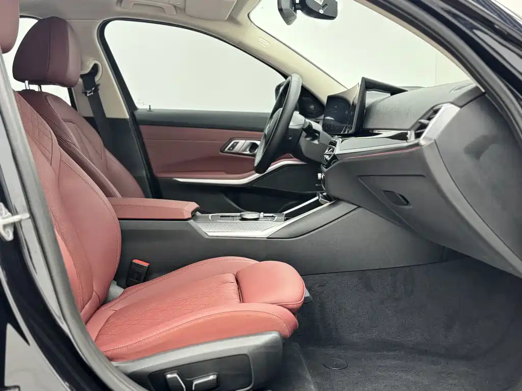 BMW i3 2024 — фото 17