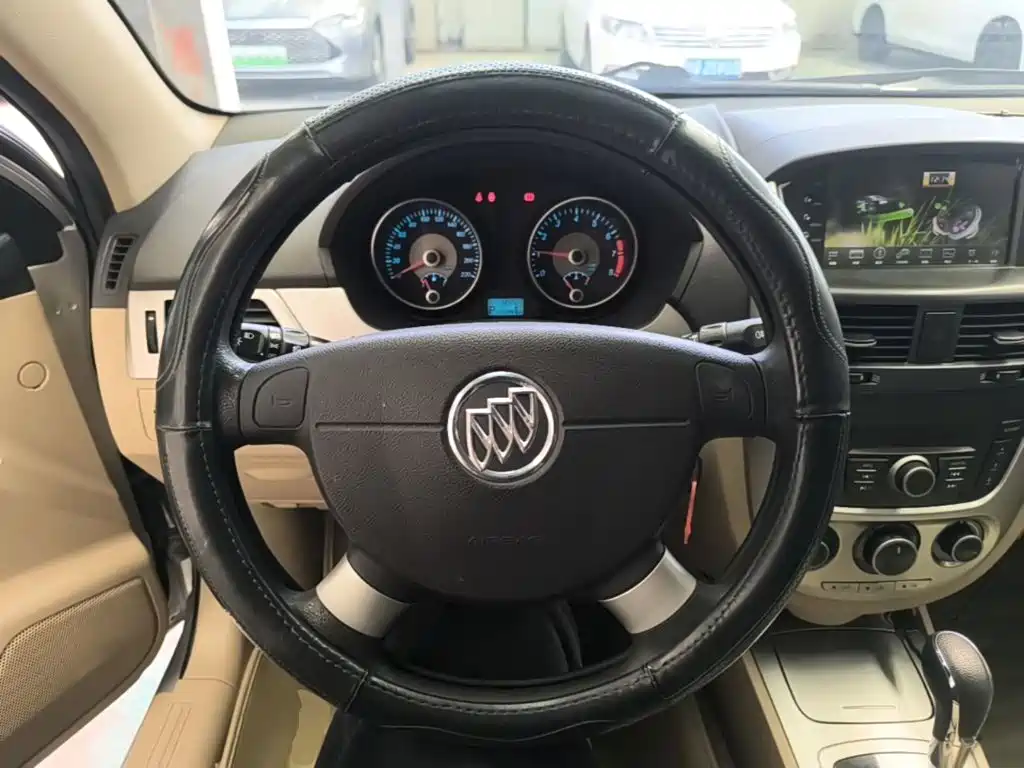 Buick Excelle 2014