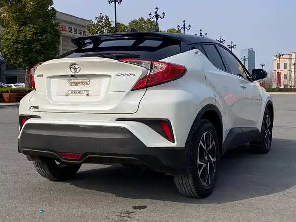 Toyota C-HR 2021