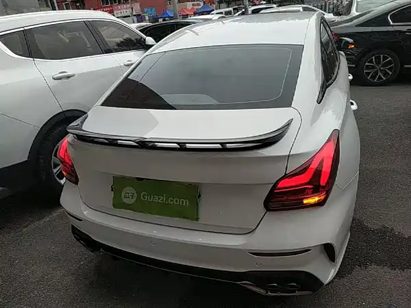 MG MG5 Scorpio 2022