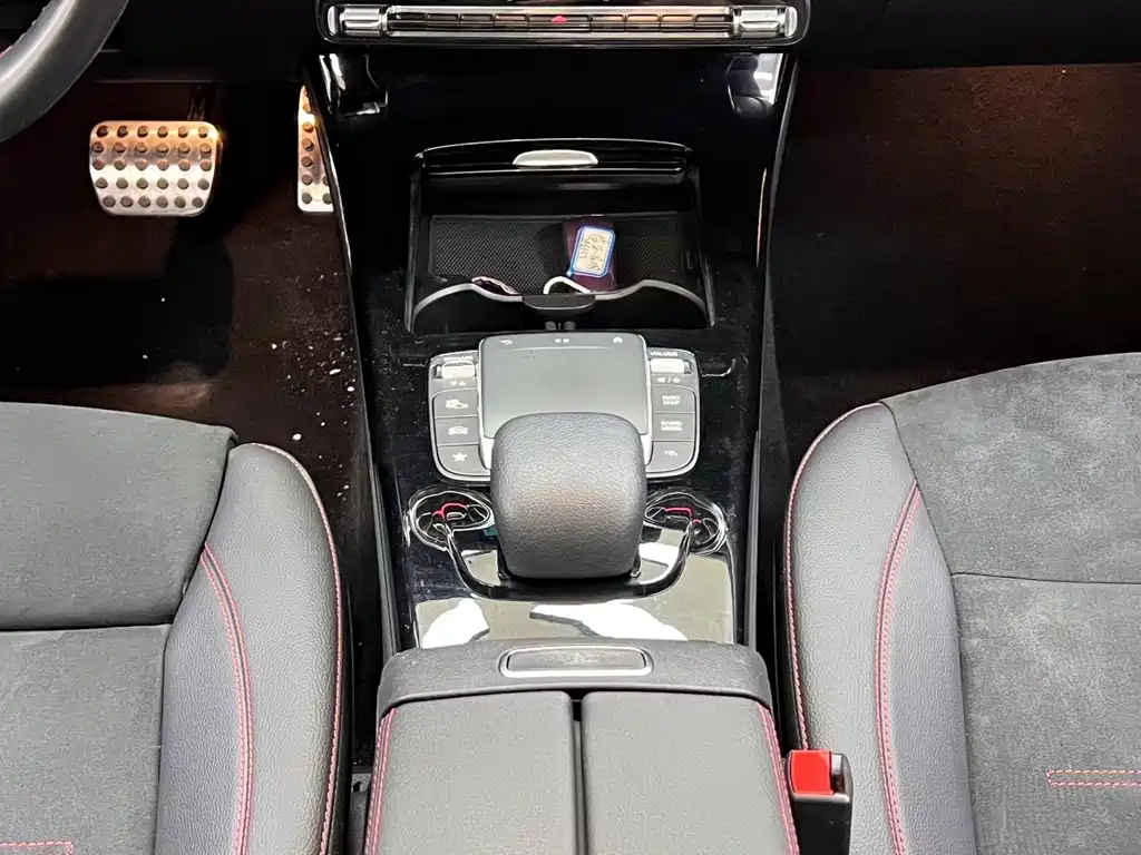 Mercedes-Benz CLA 2023 — фото 18
