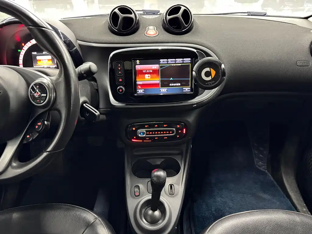 smart Forfour 2018 — фото 11