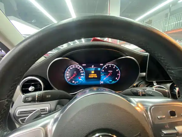 Mercedes-Benz C-Class 2019