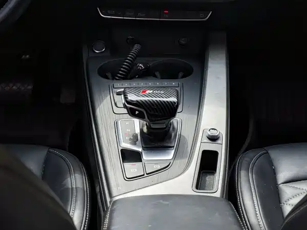 Audi A4L 2019