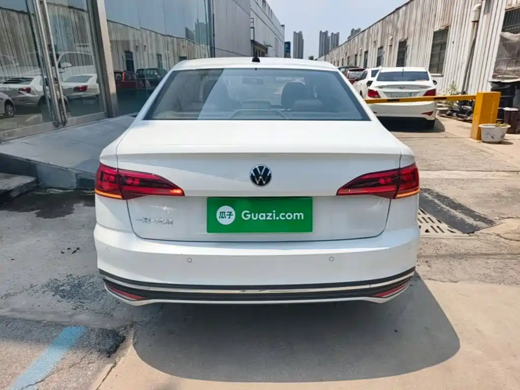 Volkswagen Bora 2024