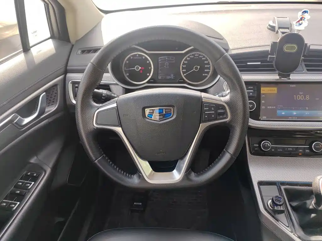 Geely Emgrand GS 2017