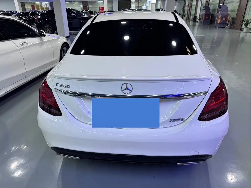 Mercedes-Benz C-Class 2020 — фото 10