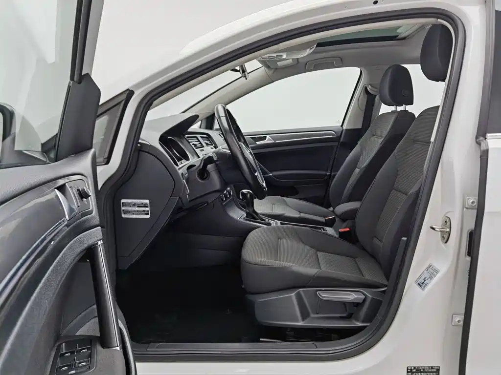 Volkswagen Golf 2015 — фото 10
