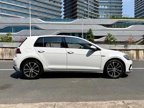 Volkswagen Golf 2019