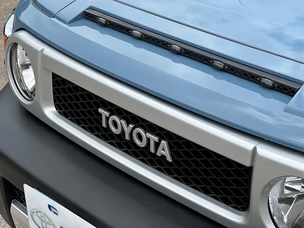 Toyota FJ Cruiser 2019 — фото 5