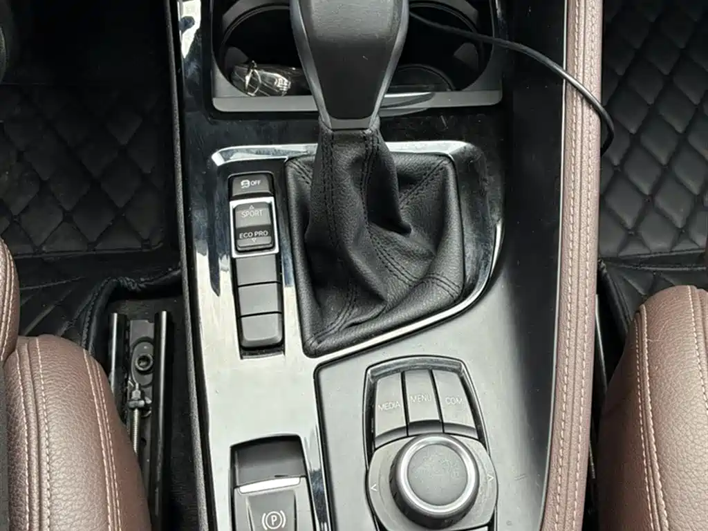 BMW X1 2019 — фото 19