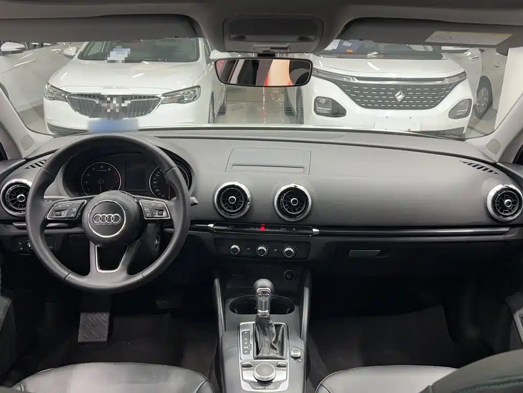 Audi A3 2017 — фото 20